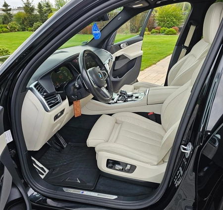 BMW X5 M cena 269000 przebieg: 105000, rok produkcji 2019 z Łobez małe 106